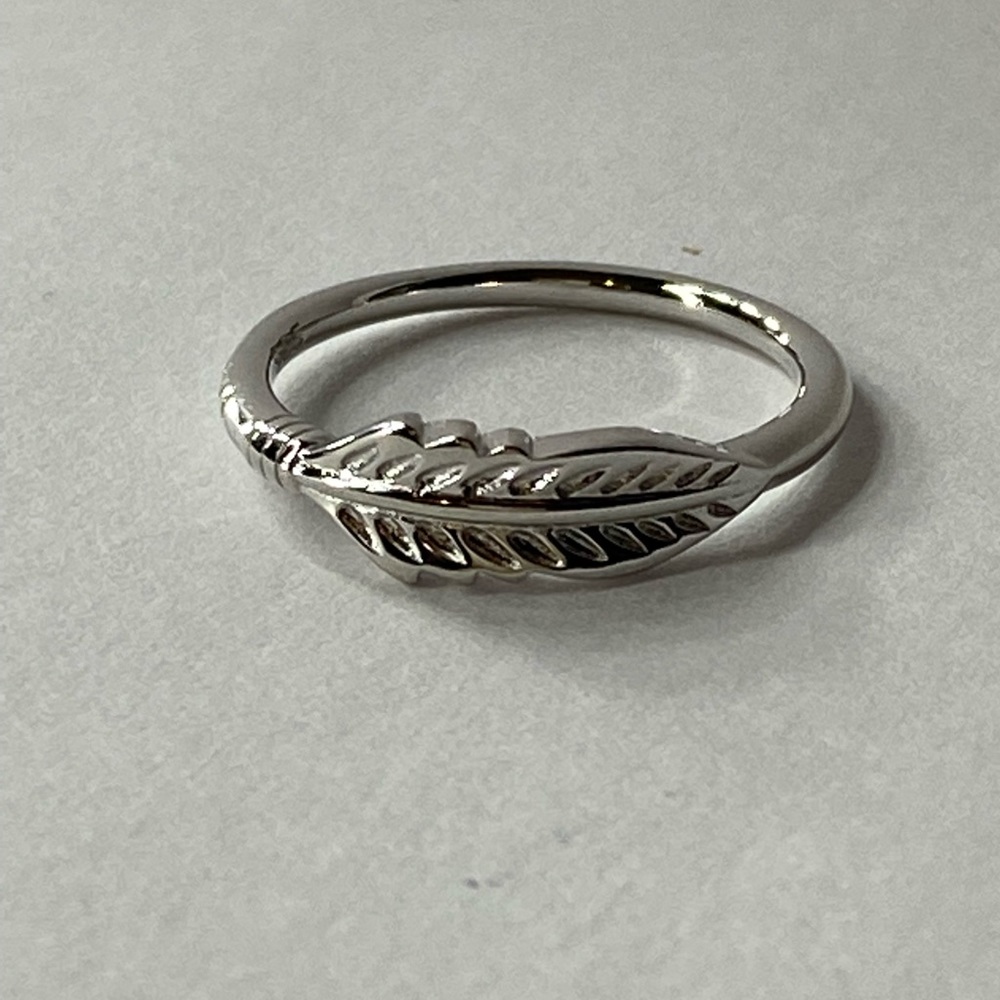 Sterling Silver Feather Ring Sz 7